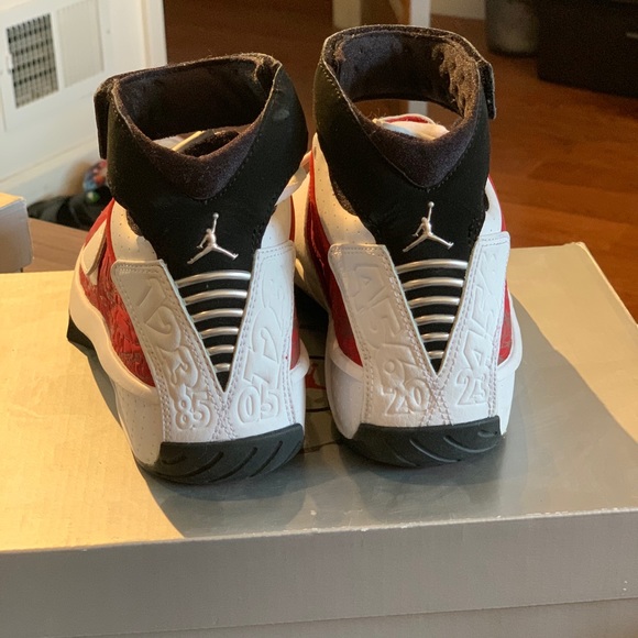 *SOLD* Jordan 20’s -2005 - Picture 4 of 5